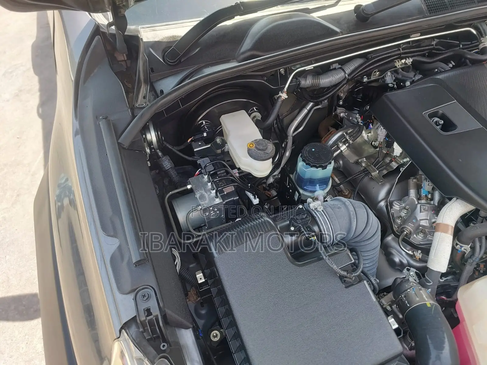 Toyota Hilux 2024 Gray