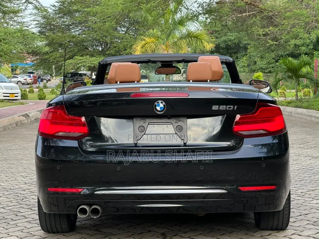 BMW 220i 2019 Black