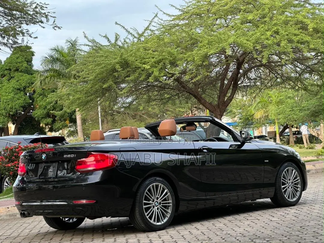 BMW 220i 2019 Black