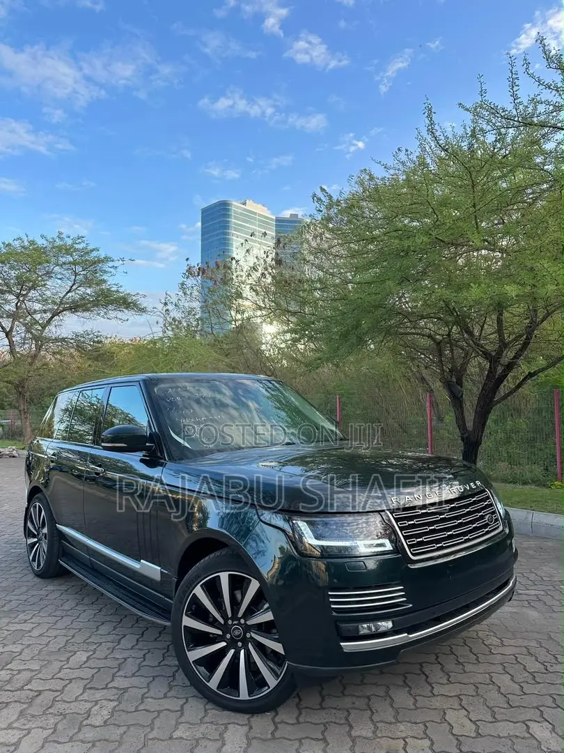 Land Rover Range Rover Vogue 2015 Green