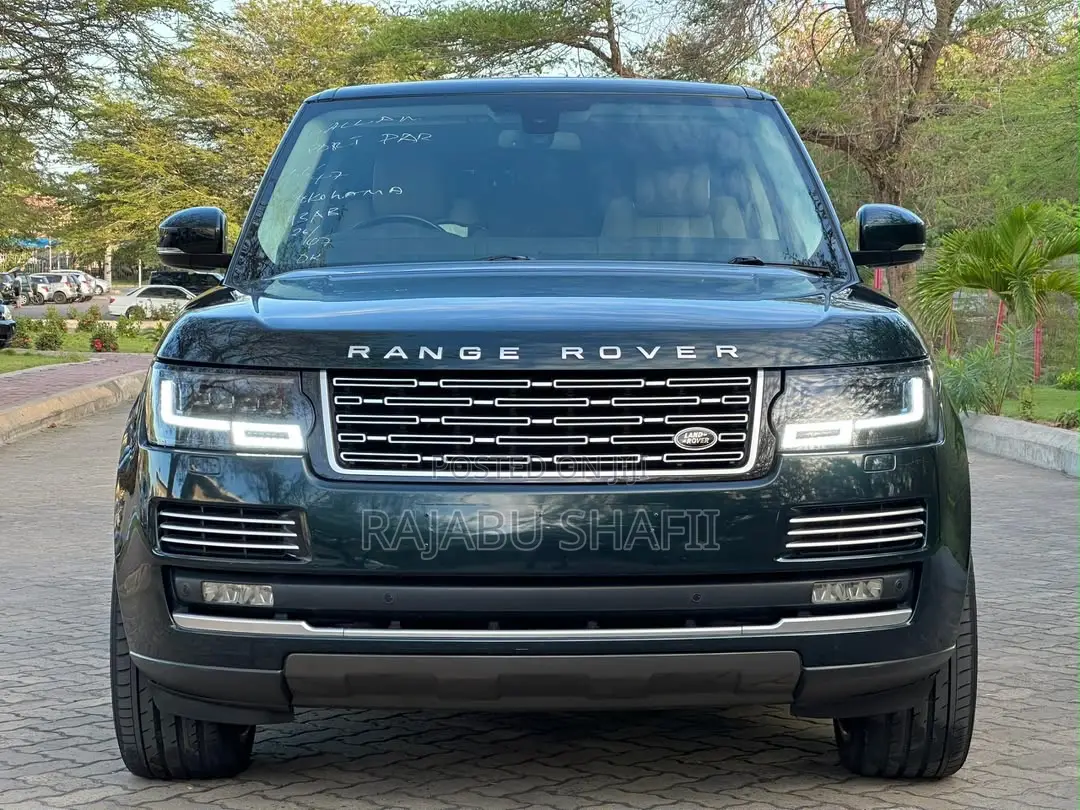 Land Rover Range Rover Vogue 2015 Green