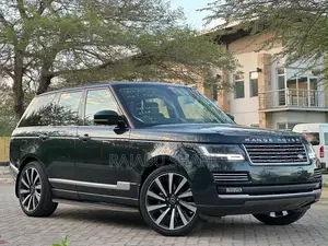 Land Rover Range Rover Vogue 2015 Green