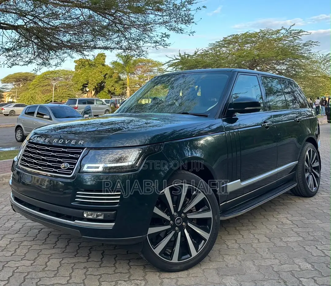 Land Rover Range Rover Vogue 2015 Green