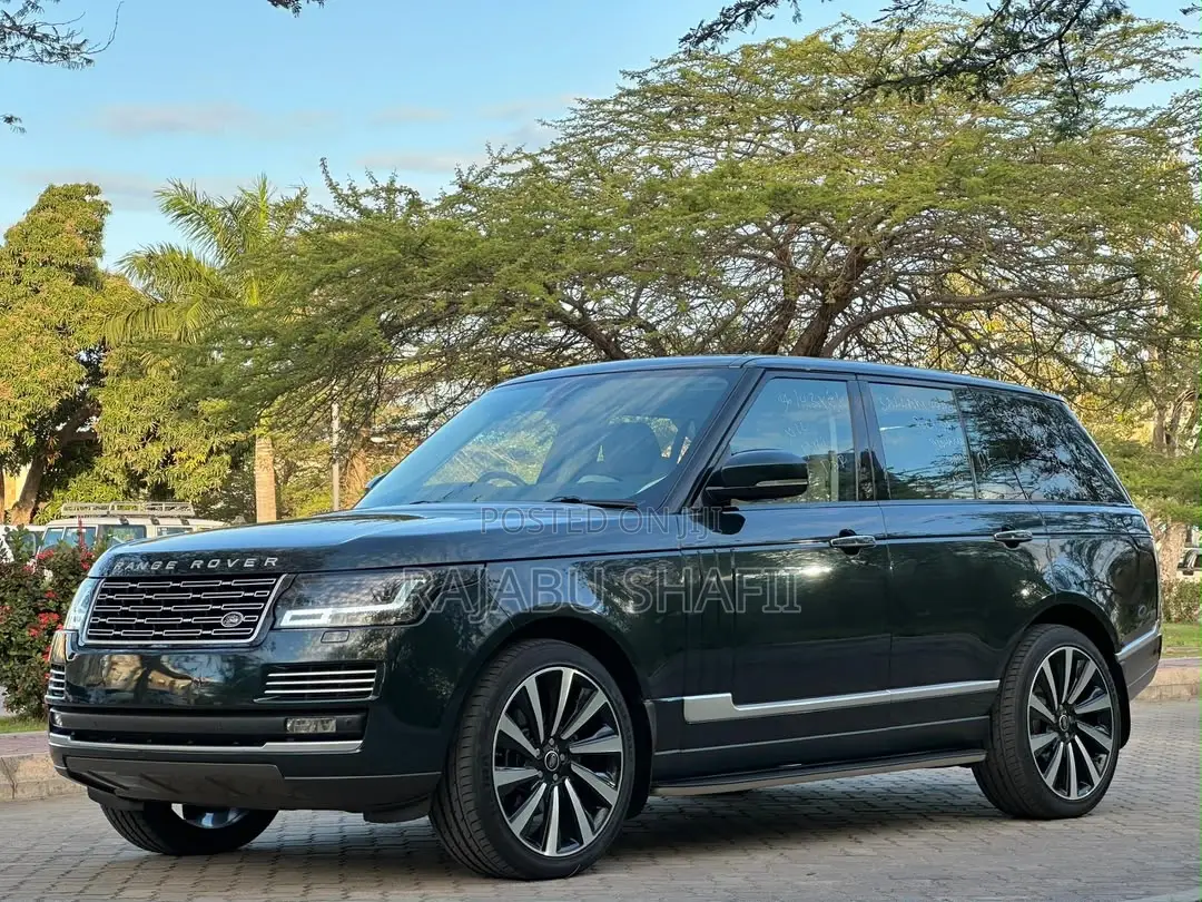 Land Rover Range Rover Vogue 2015 Green