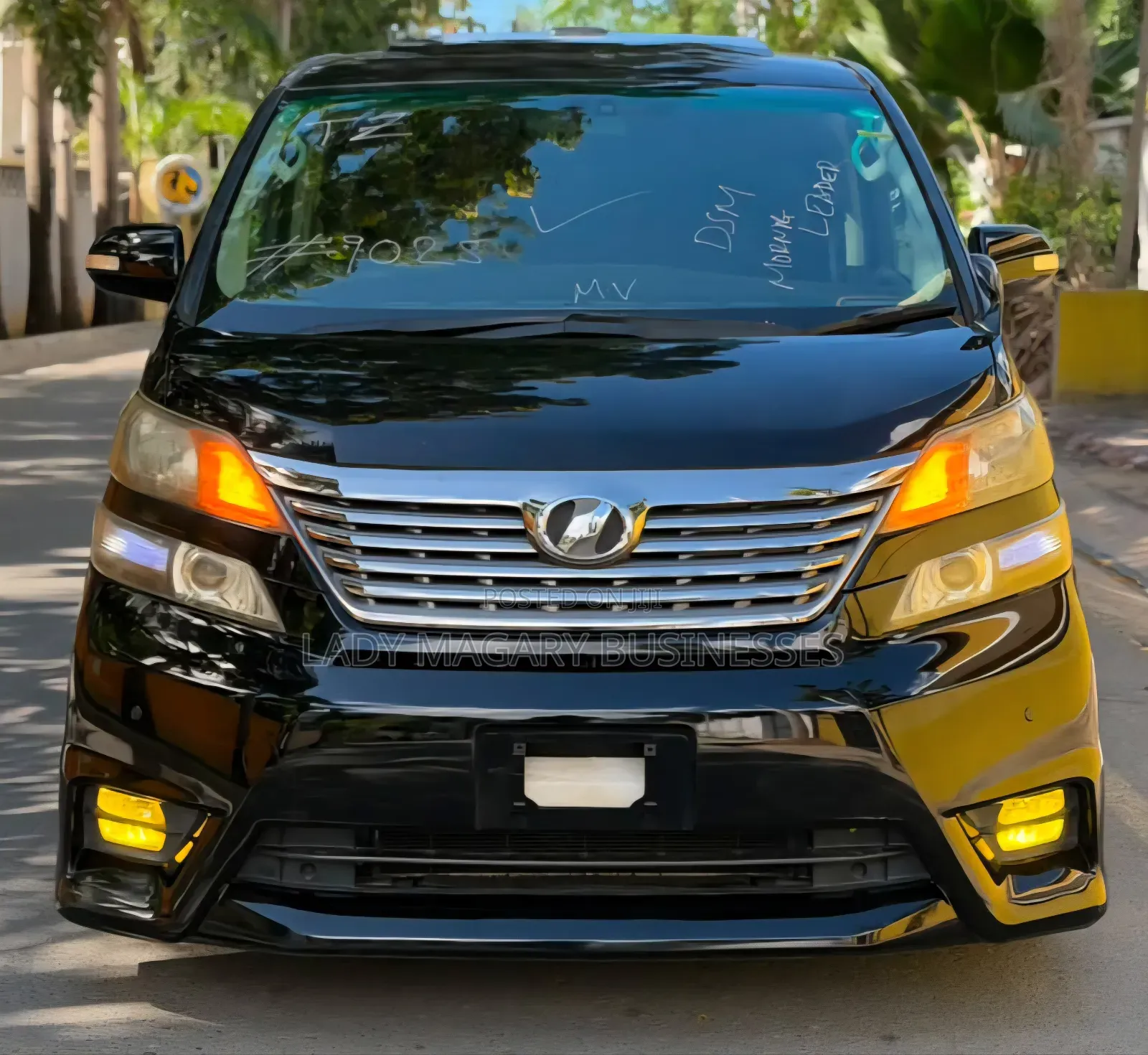 Toyota Vellfire V 2.4 FWD 7-Seater 2011 Black