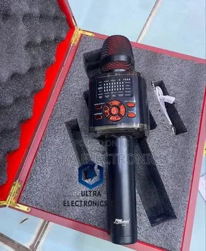 KARAOKE Microphone Yenye Speaker Ndani Yake