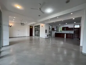5bdrm Apartment in Mpiji, Mbweni for sale