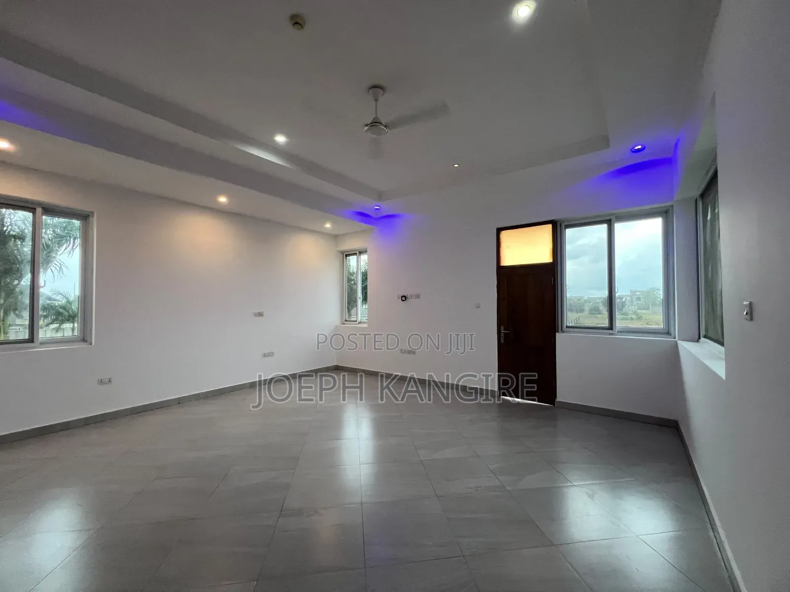 5bdrm Apartment in Mpiji, Mbweni for sale