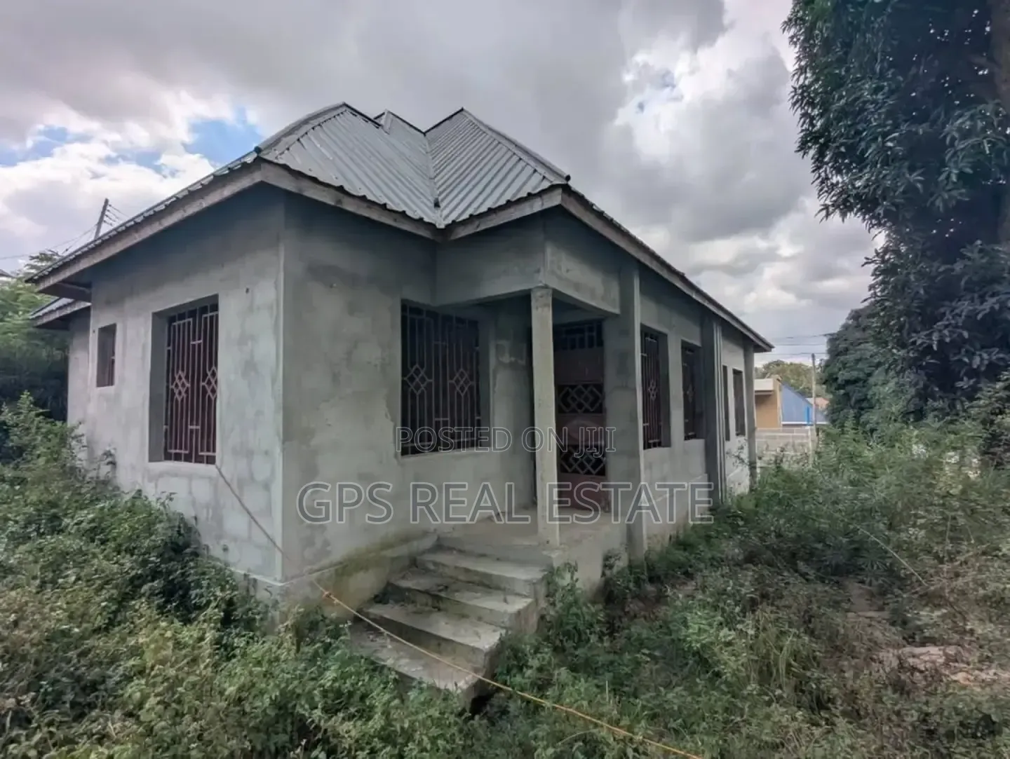 4bdrm House in Mbezi Kwa Msuguri, Kinondoni for sale