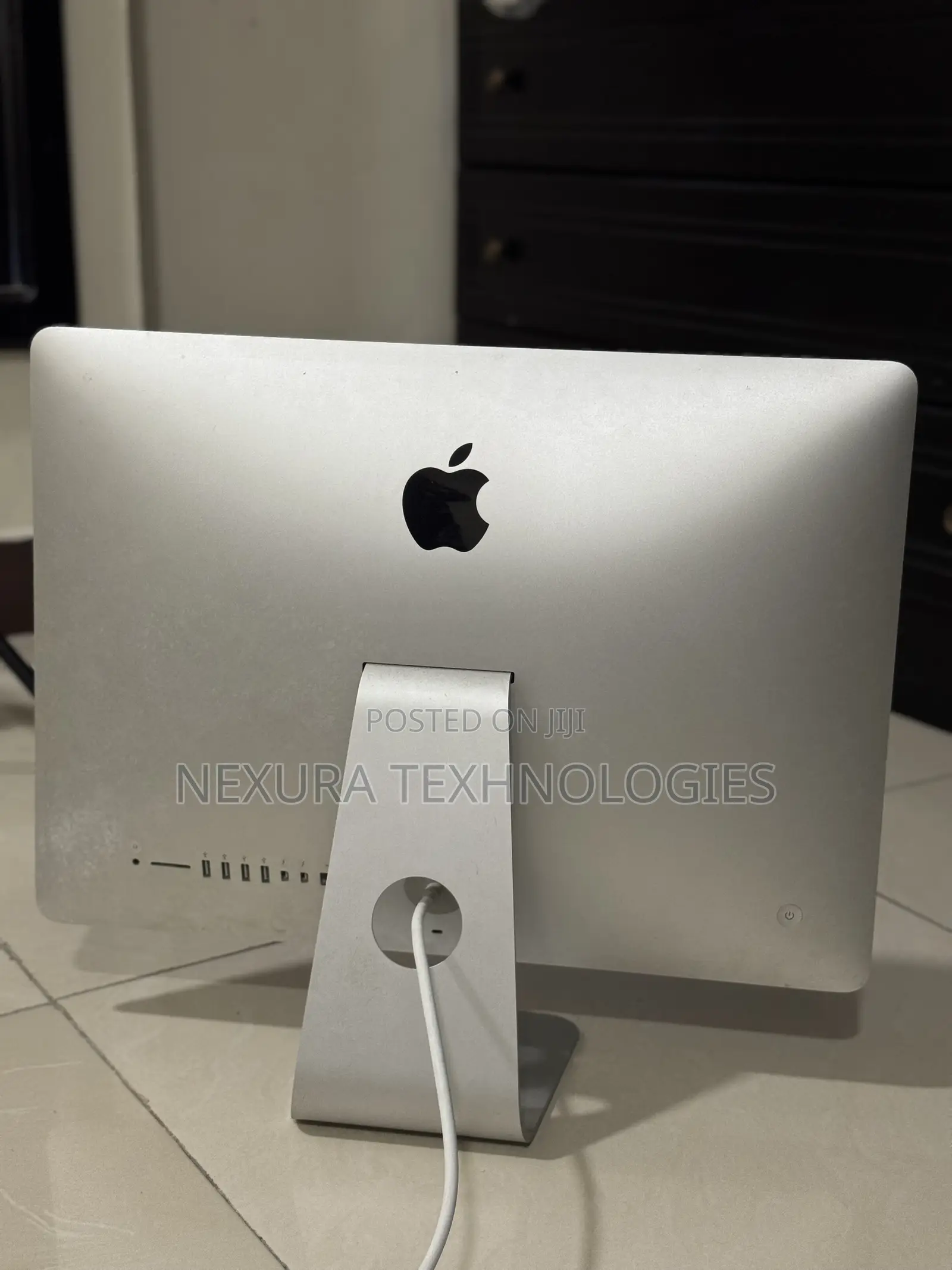 Desktop Computer Apple iMac 8GB Intel Core i5 HDD 1T