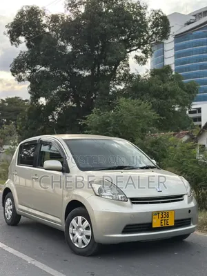 Toyota Passo 2006 Gold