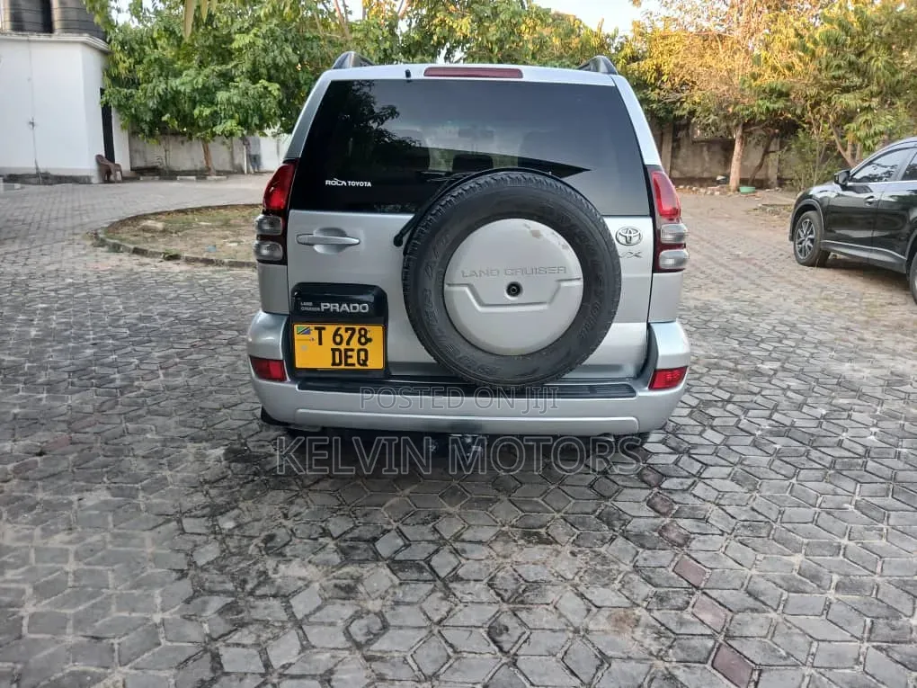 Toyota Land Cruiser Prado 2003 Silver