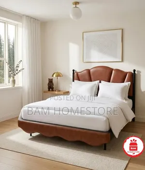 The Crown Scalloped Platform Bed( Kitanda Imara Imported 5*6)