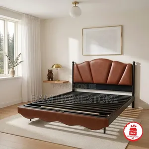 The Crown Scalloped Platform Bed( Kitanda Imara Imported 5*6)