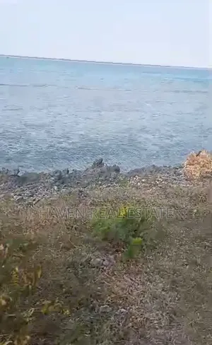Beach Plot for Sale at Makunduchi Zanzibar