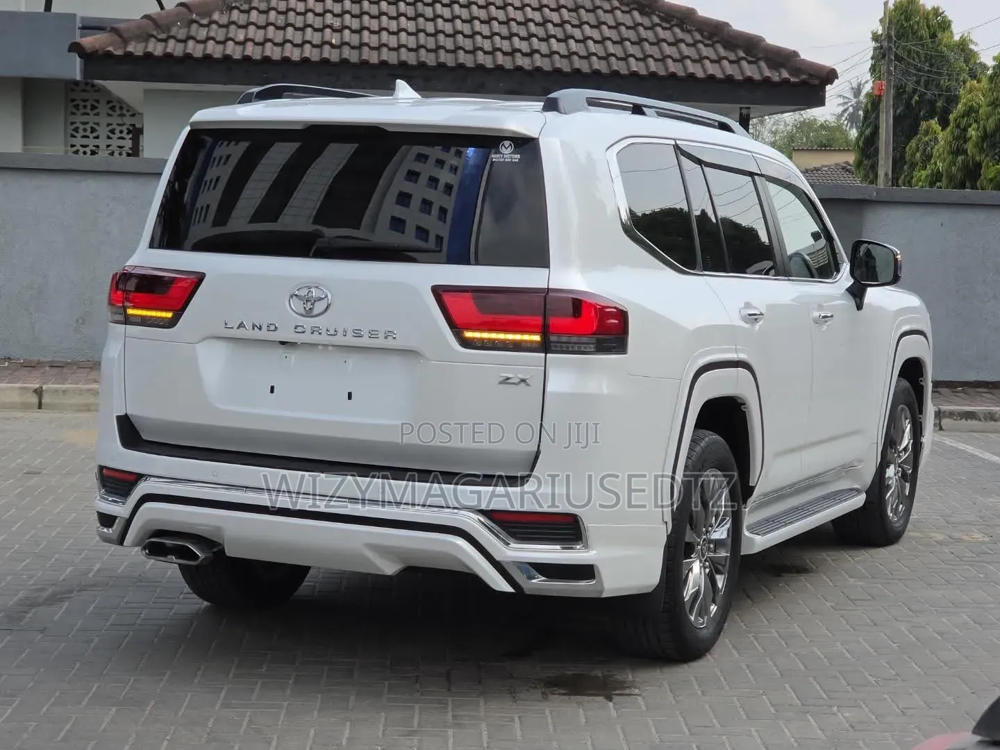 New Toyota Land Cruiser 2024 White