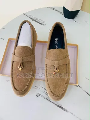 Simple Hugo Shoes