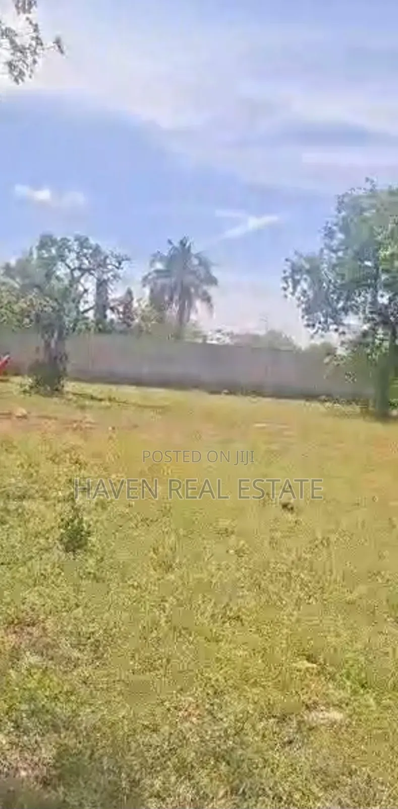 Beach Plot for Sale at Bahari Beach