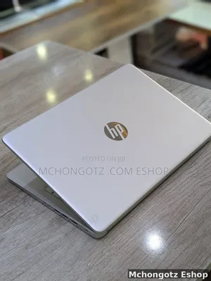 Laptop HP 14S 8GB Intel Core i3 SSD 256GB
