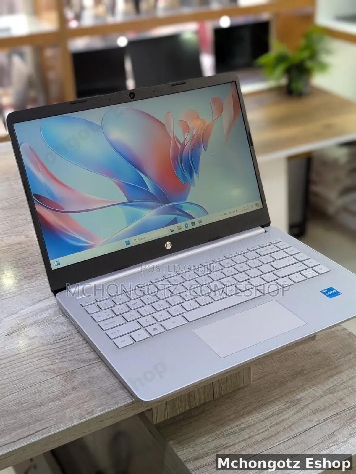 Laptop HP 14S 8GB Intel Core i3 SSD 256GB