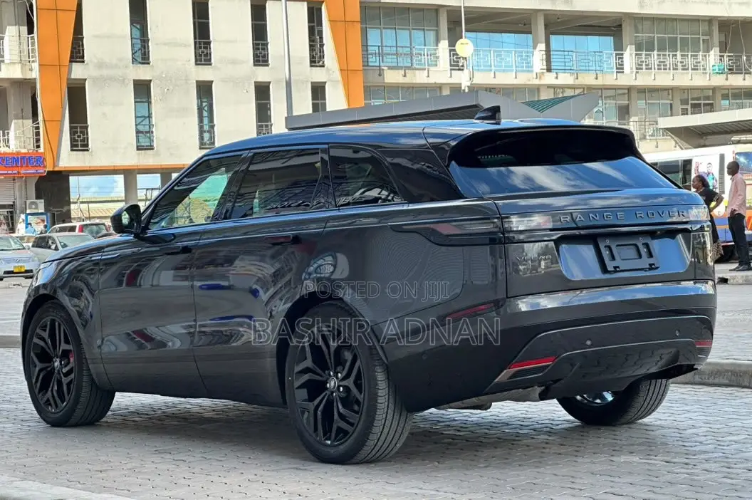 Land Rover Range Rover Velar 2024 Gray