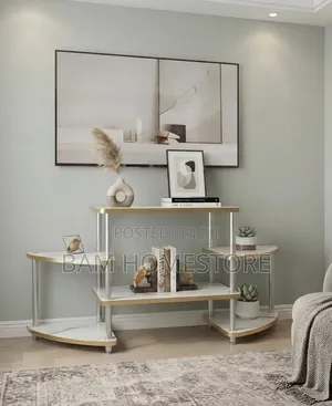 The Cascade Multi-Tier Showcase