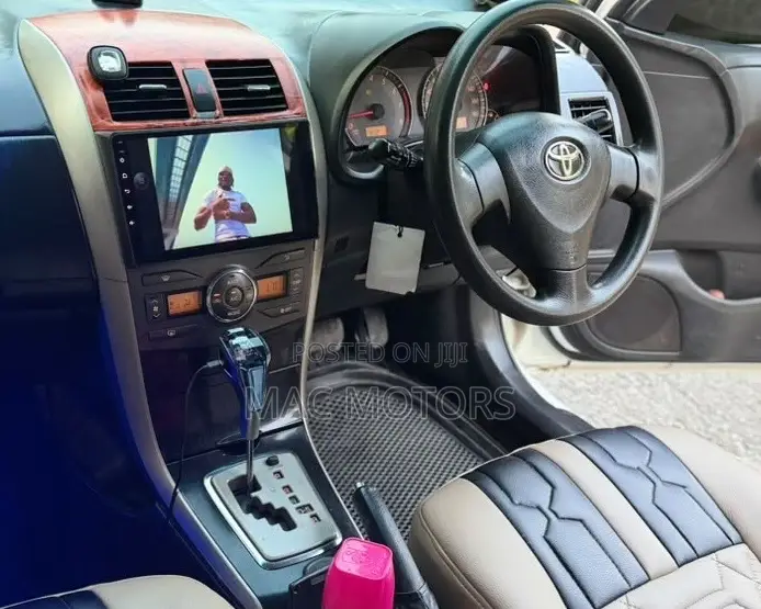 Toyota Corolla Fielder 2010 White