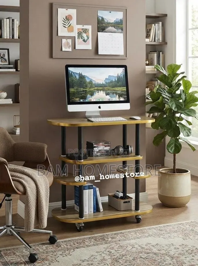 The Rolling Horizon Media Display Showcase