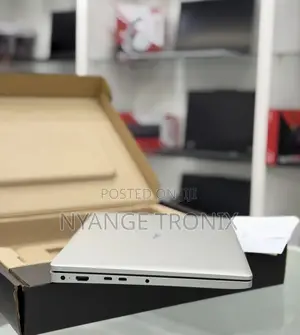 New Laptop Dell Pro 14 16GB Intel Core Ultra 7 SSD 512GB