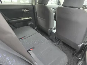 Toyota Corolla Rumion 2010 White