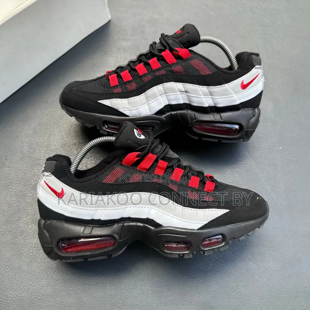 Viatu Vya Mazoezi Na Pamba Za Kijanja(air Max 95 )