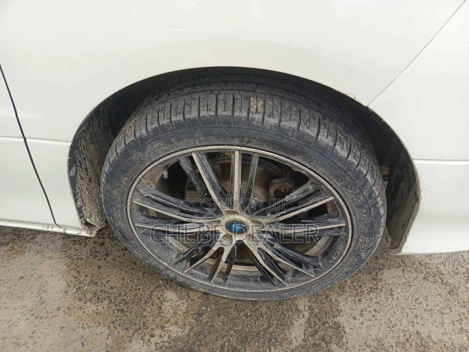 Toyota Alphard 2005 White