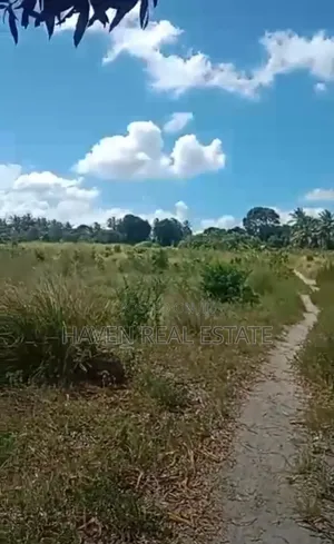 10 Acres Zinauzwa Mkuranga