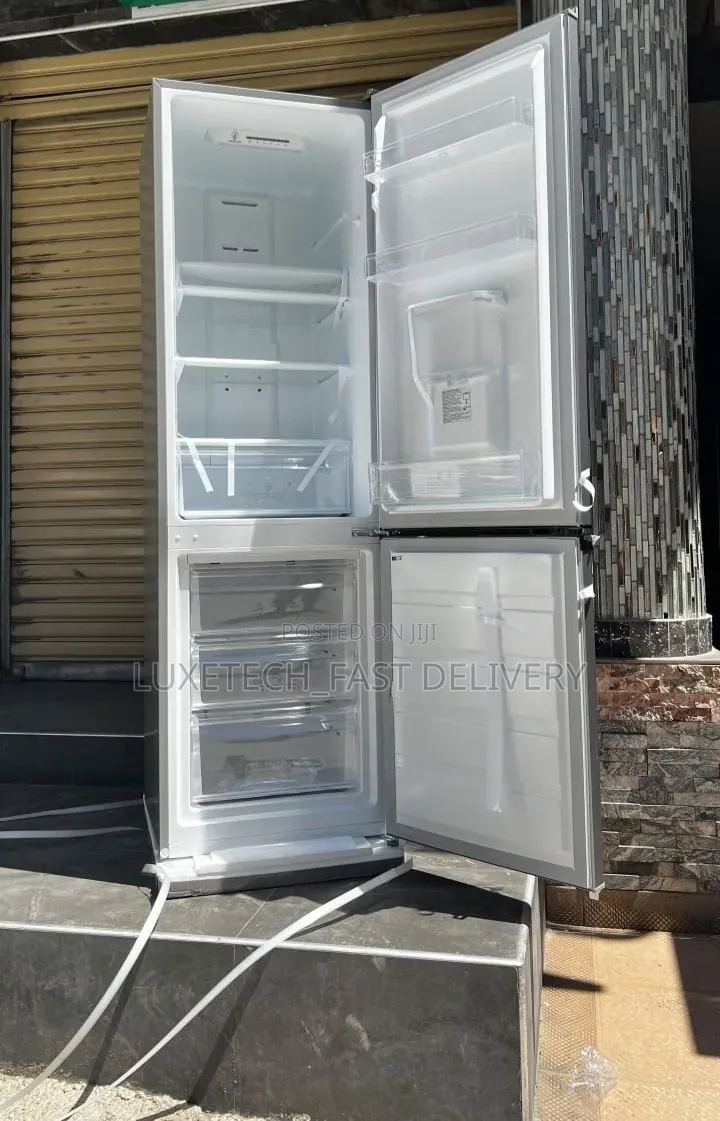 Midea 268L No Frost Bottom Freezer Refrigerator – With Water Dispenser