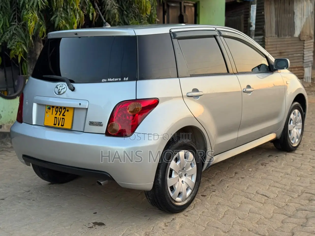 Toyota IST 2004 Silver
