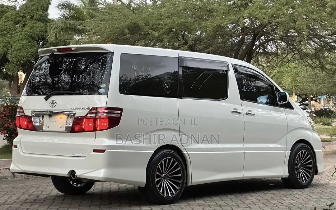 Toyota Alphard 2007 White