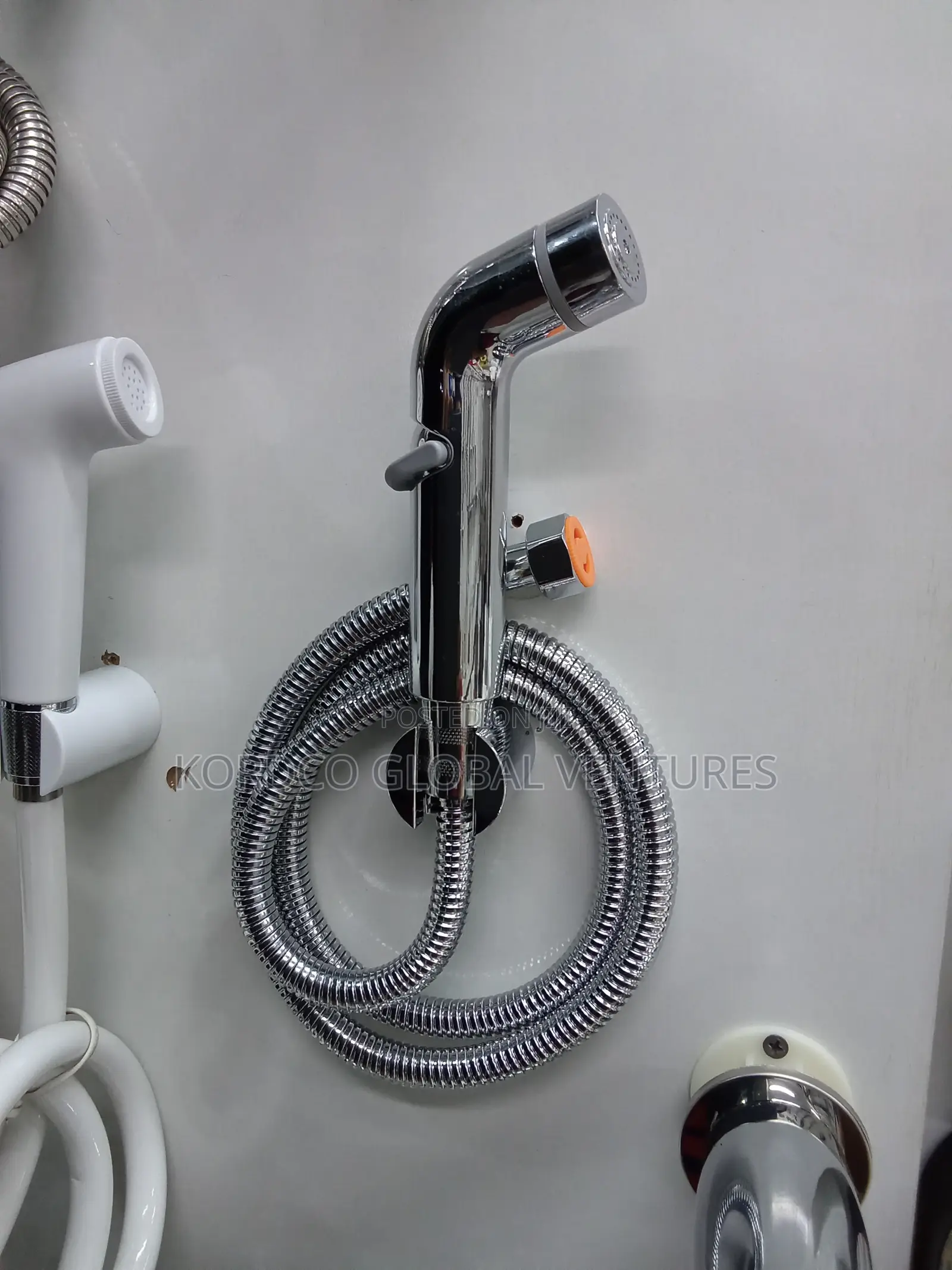 Shattaf Adjustable