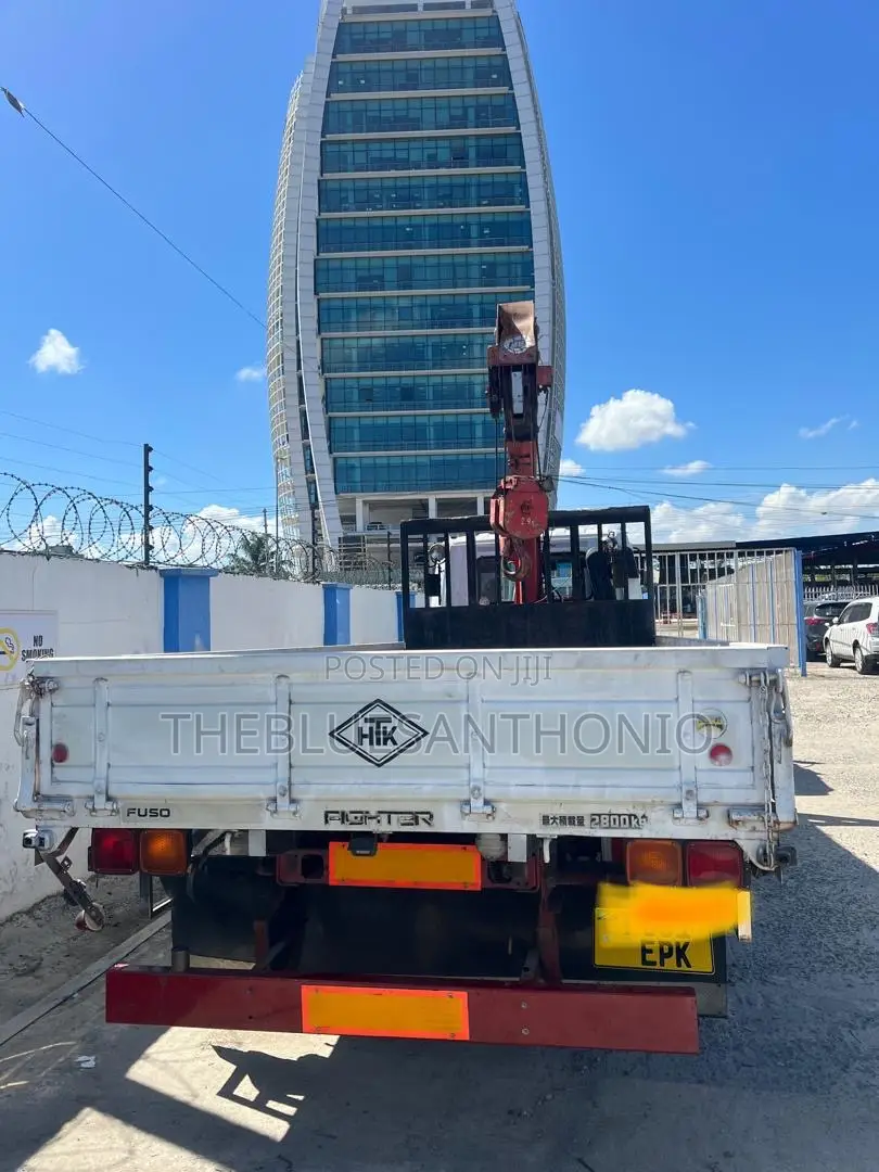 Fuso Crane on Sale