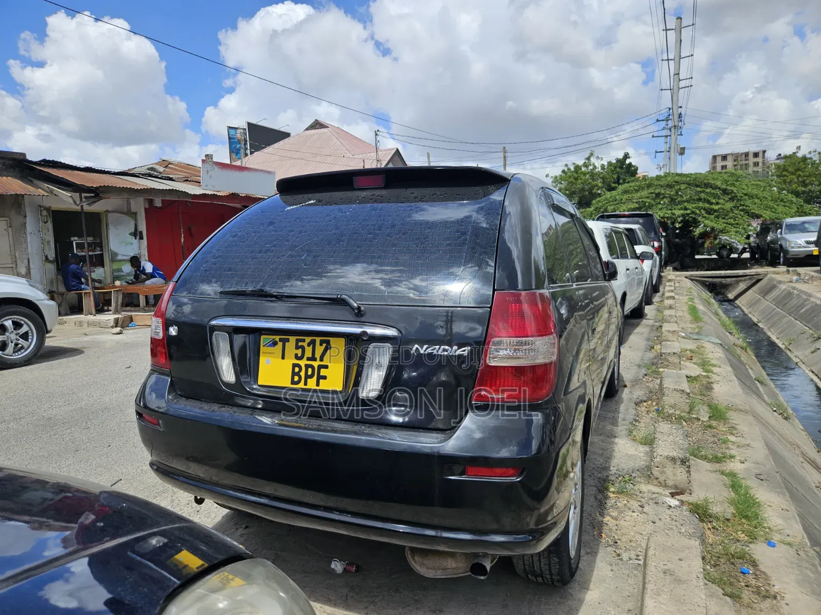 Toyota Nadia 2003 Black