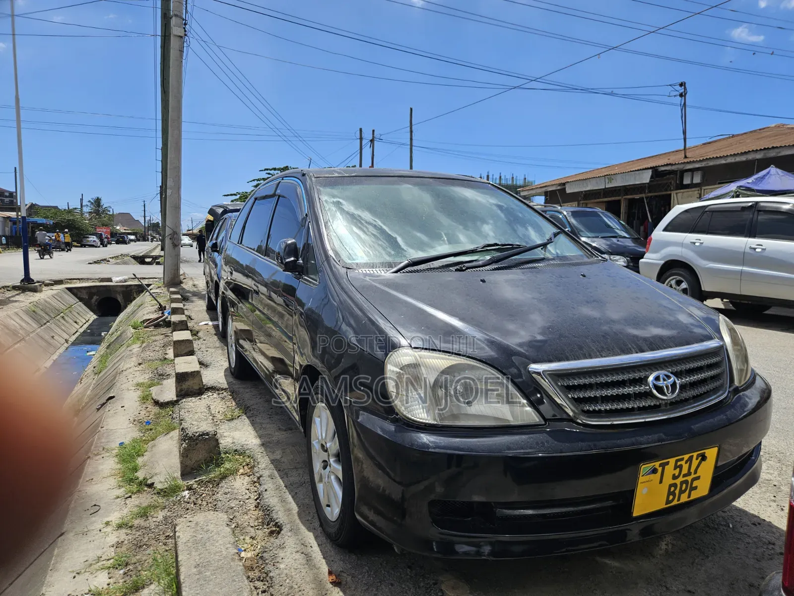 Toyota Nadia 2003 Black