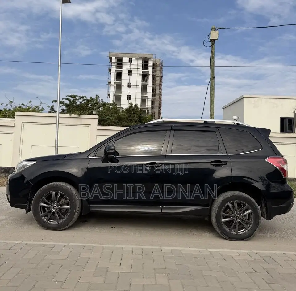 Subaru Forester 2014 Black