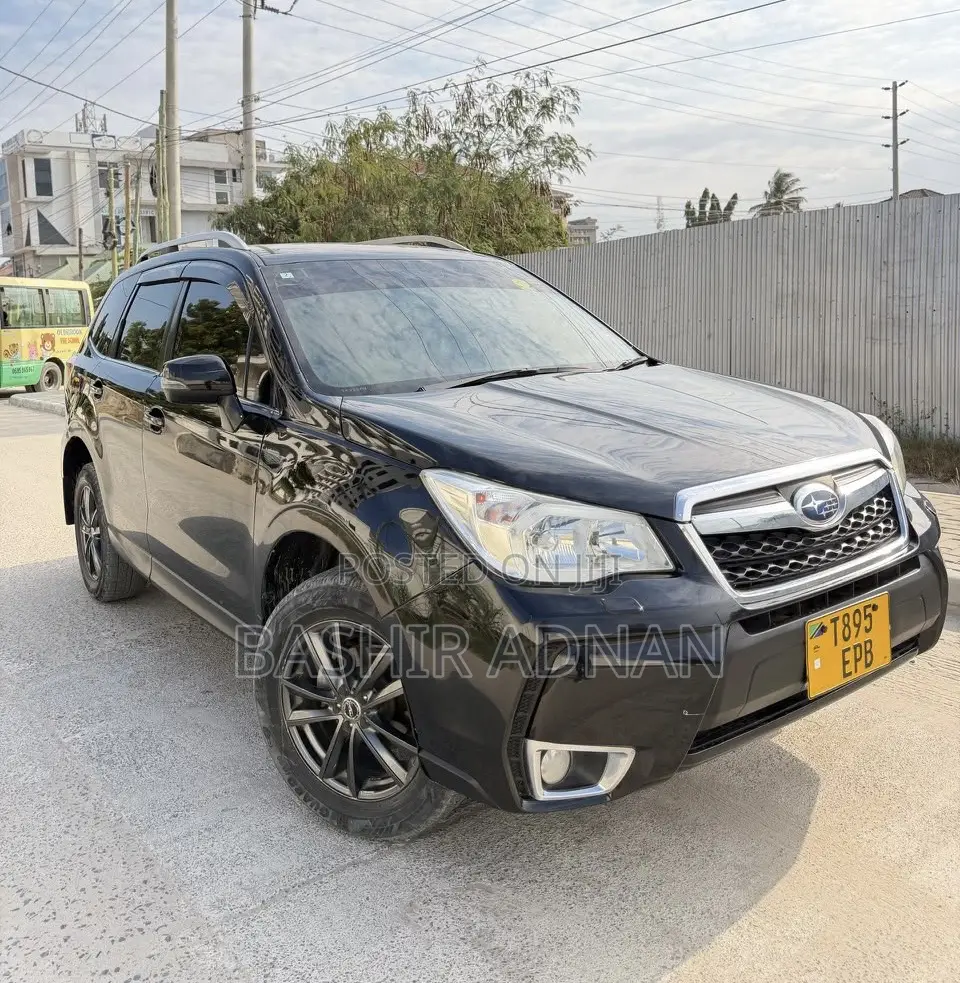 Subaru Forester 2014 Black