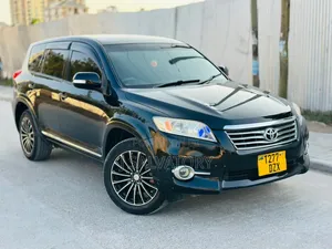 Toyota Vanguard 2012 Matt Black