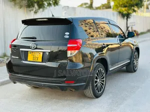 Toyota Vanguard 2012 Matt Black