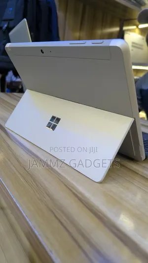 Laptop Microsoft Surface Go 8GB Intel Core M3 SSD 128GB