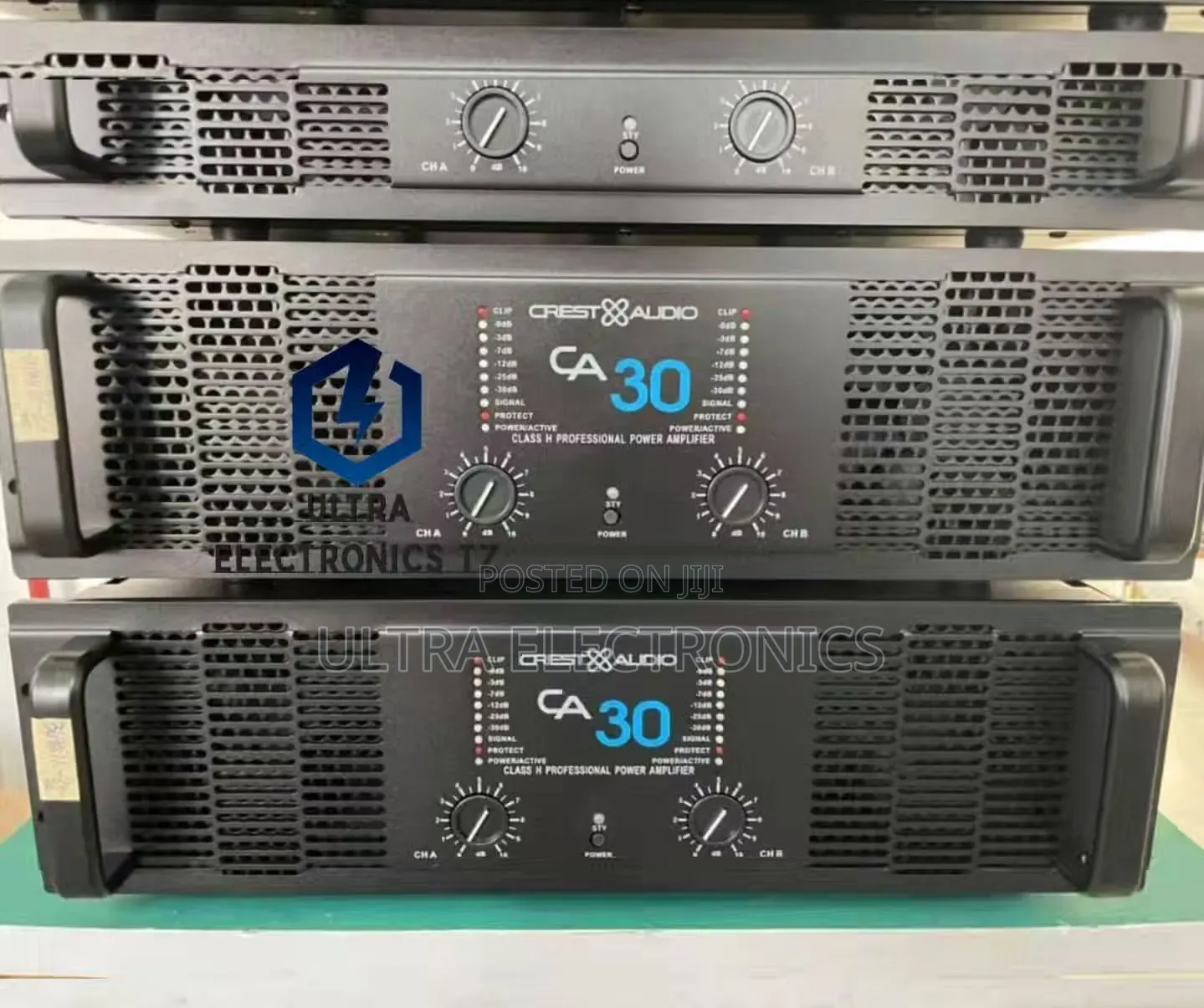 POWERFUL Crest Audio CA30 Plus Professional Power Amplifier/ BOOSTER