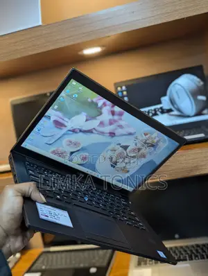 New Laptop Dell 8GB Intel Core i7 SSD 256GB