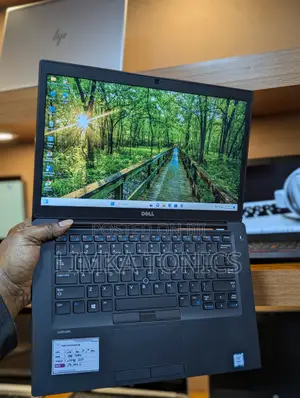New Laptop Dell 8GB Intel Core i7 SSD 256GB