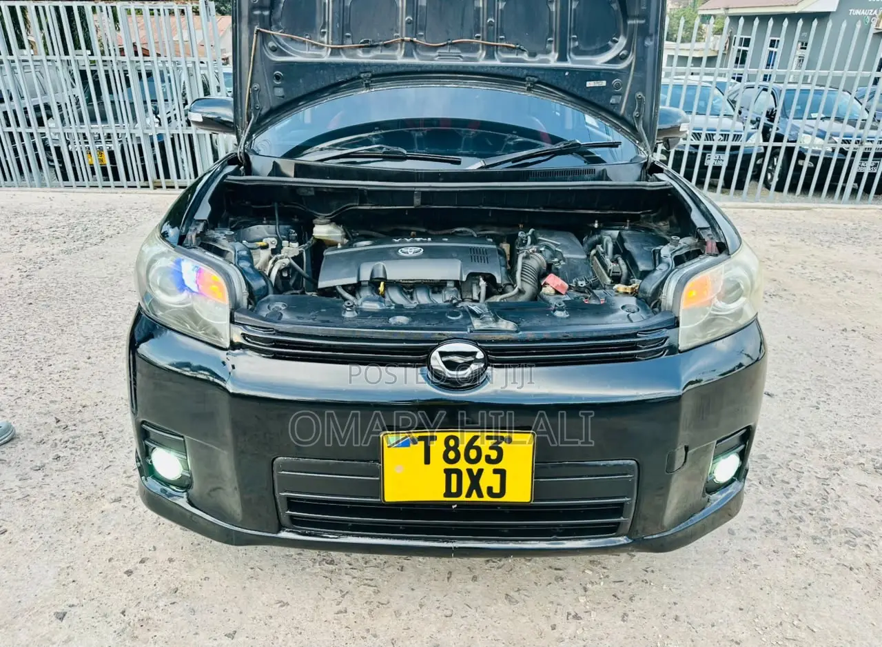 Toyota Corolla Rumion 2009 Black
