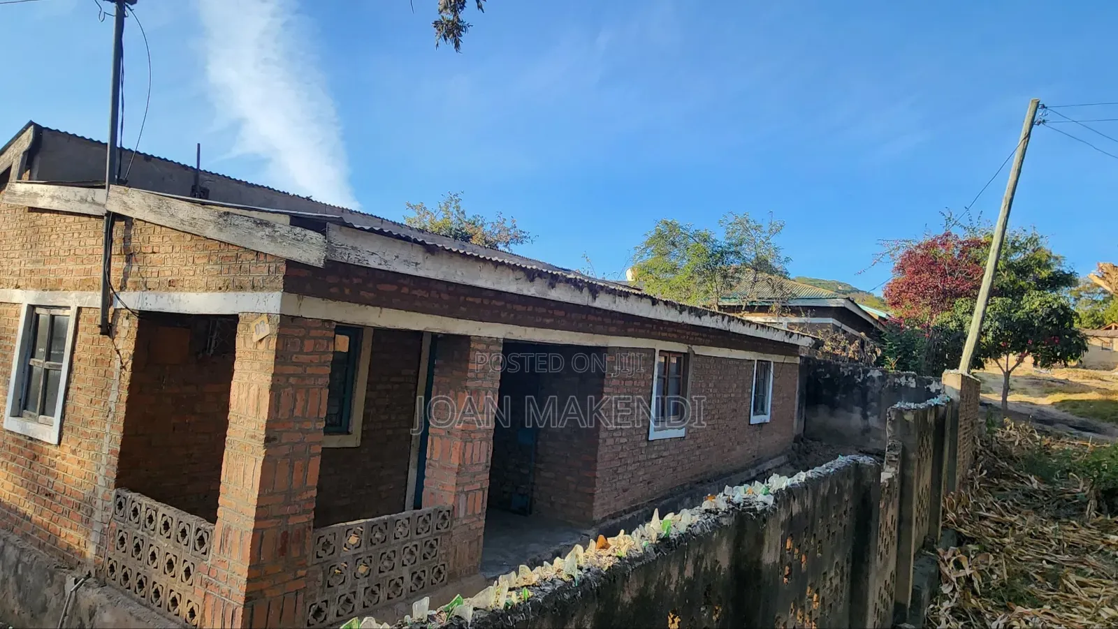 Furnished 6bdrm Room & Parlour in Iringa Municipal for sale